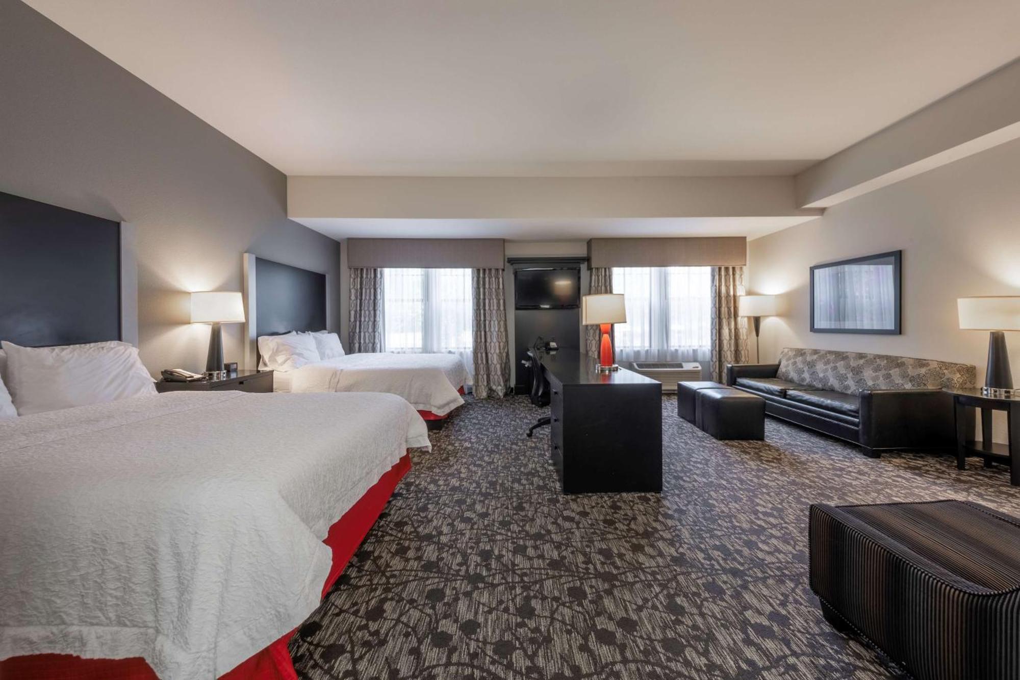 Hampton Inn & Suites Dupont Zewnętrze zdjęcie